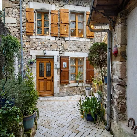 Maison Dans Le Centre Historique Сasa de vacaciones Terrasson
