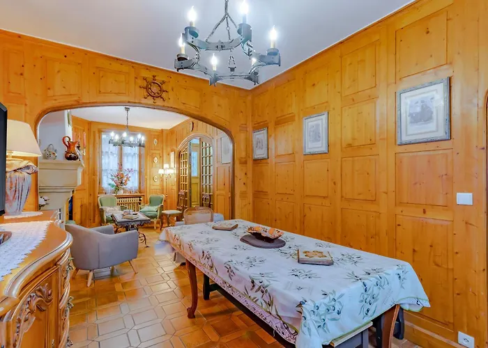 Ferienhaus Maison Dans Le Centre Historique Terrasson